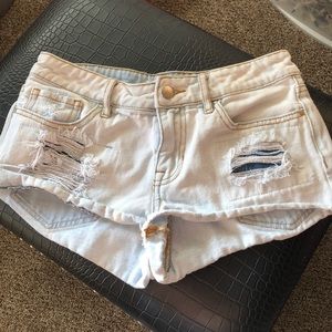Bullhead Denim Shorts - Distressed